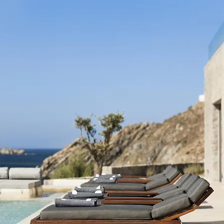 Waterfront With Private Pool Villa