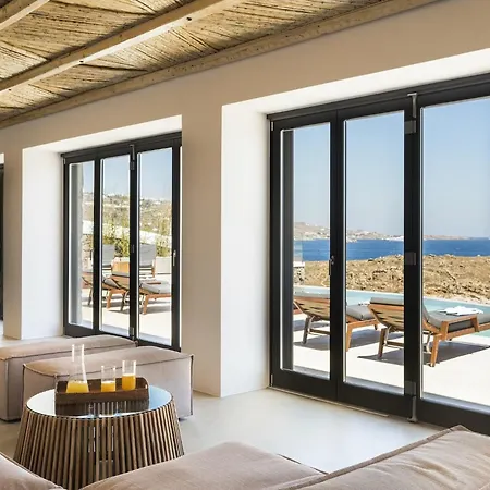 Waterfront With Private Pool Agios Ioannis Diakoftis